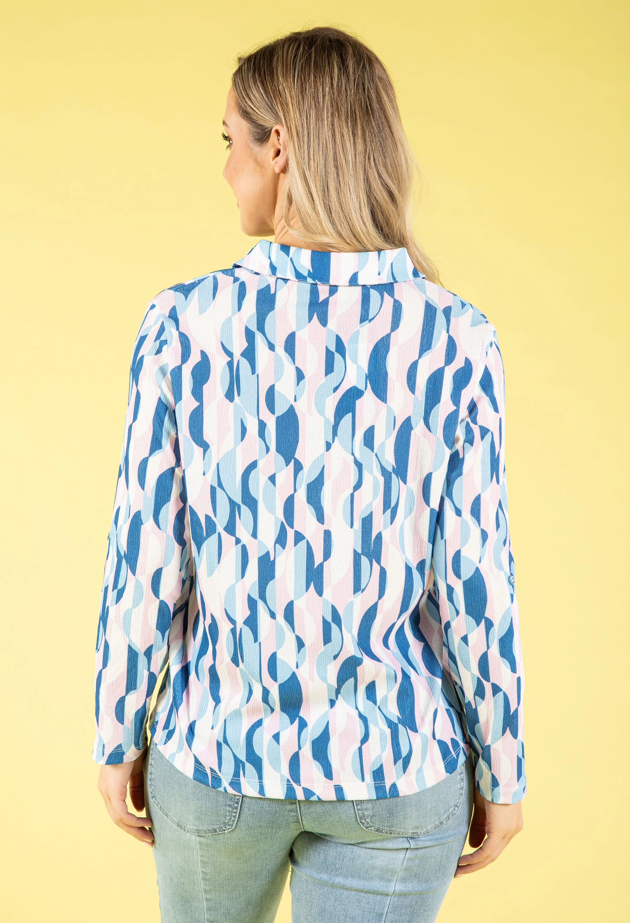 70s Geometric Print Blouse - Image 5