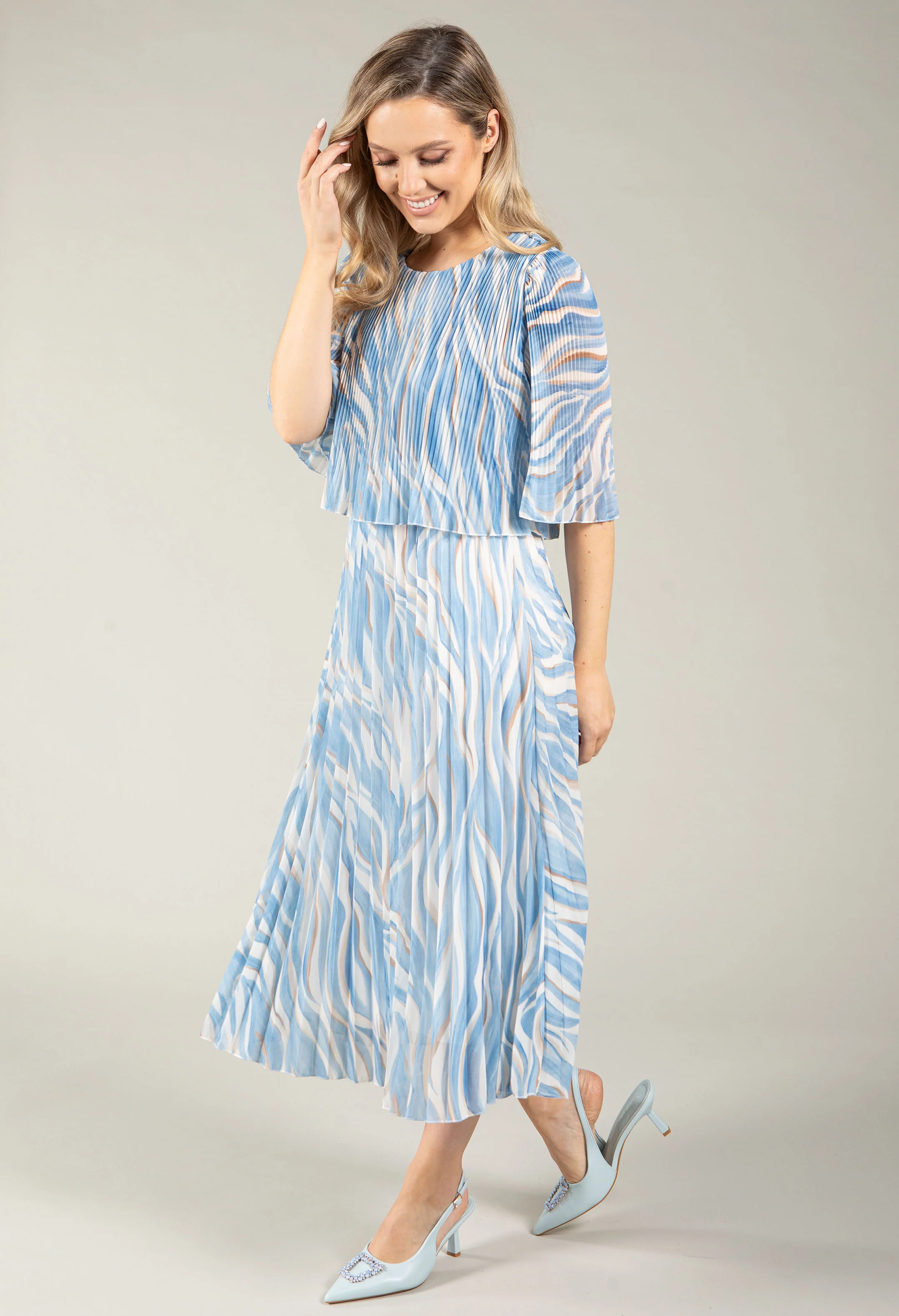 Abstract Plisse Pleated Pop Over Dress - Image 3