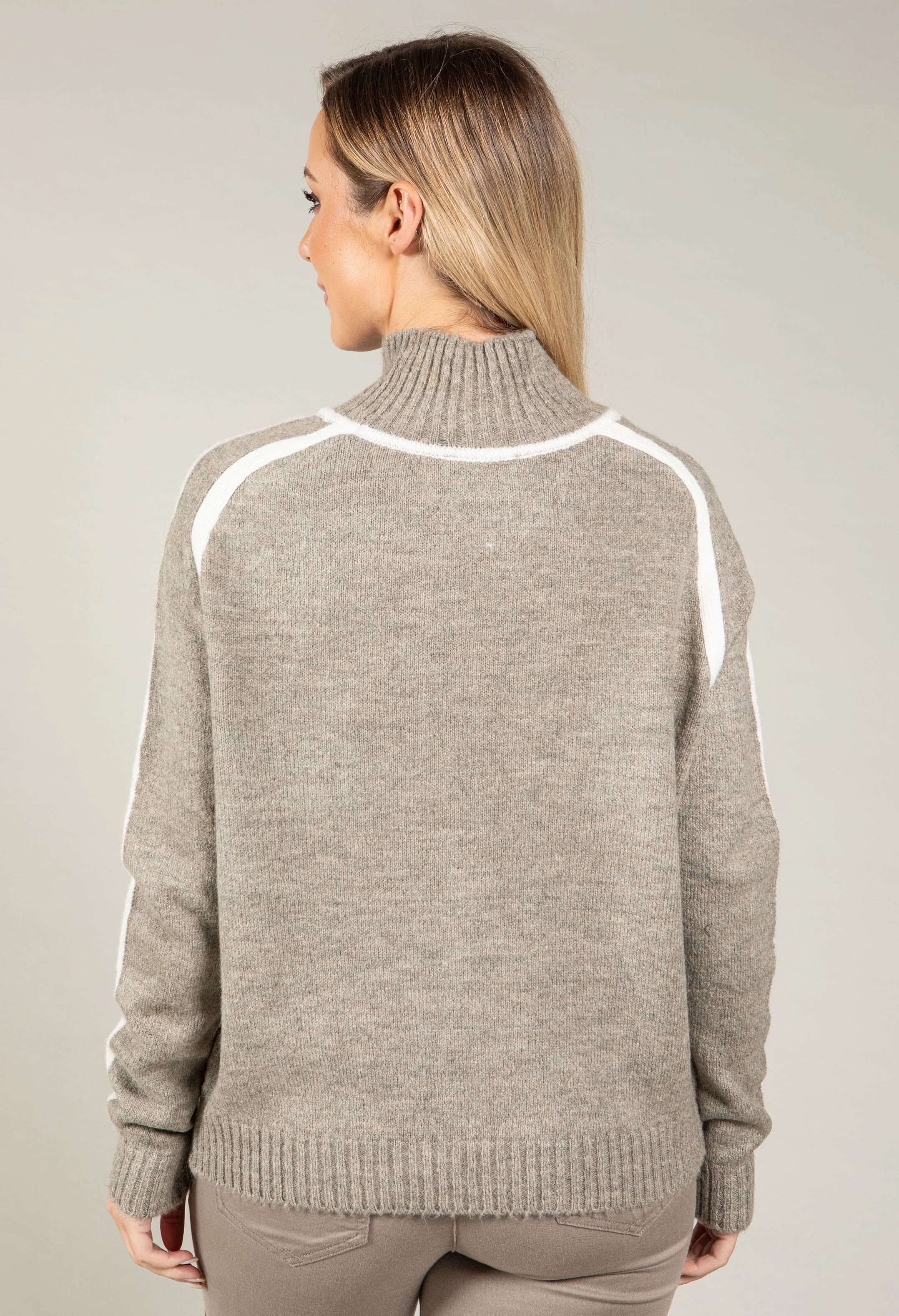 Ami Contrast Knit Jumper - Image 12