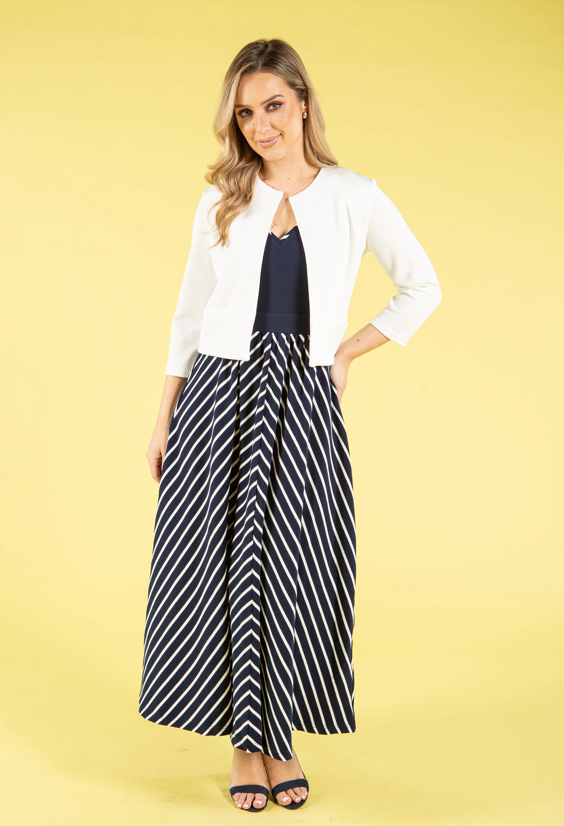 Carine Textured Short Jacket - Image 9
