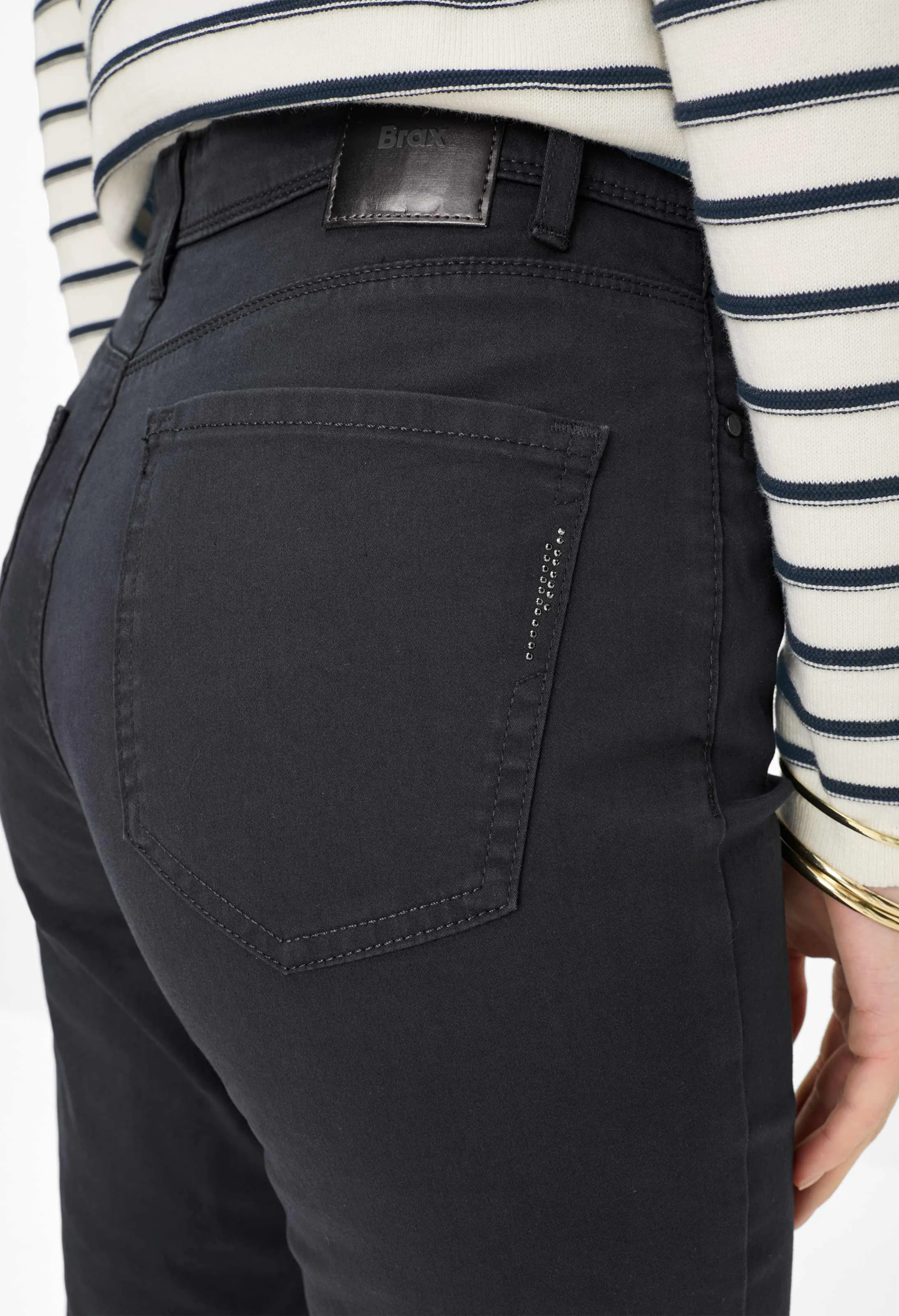 Carola Femenine Fit Trousers - Image 15