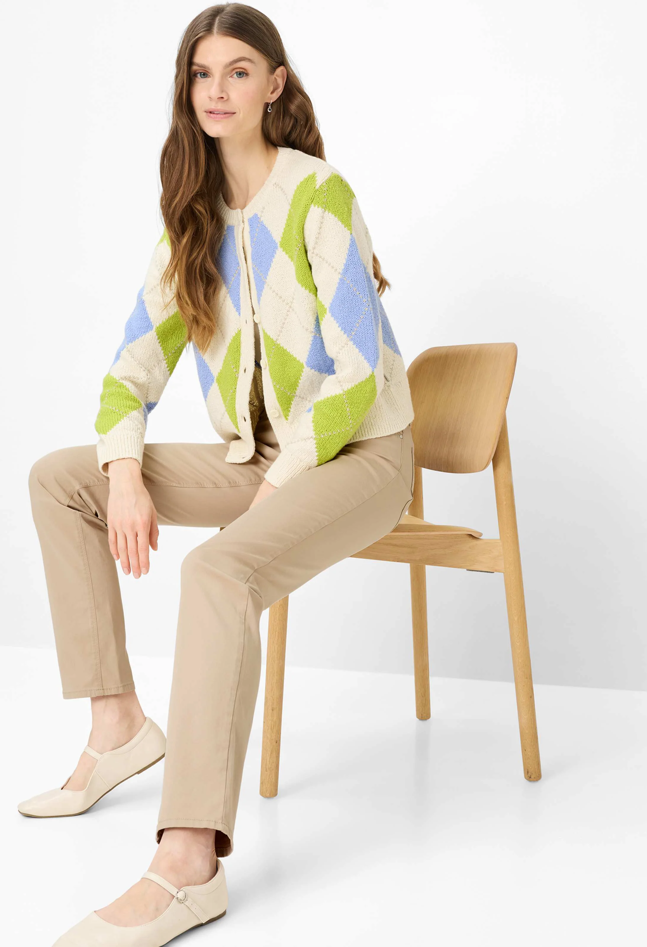 Carola Femenine Fit Trousers - Image 22