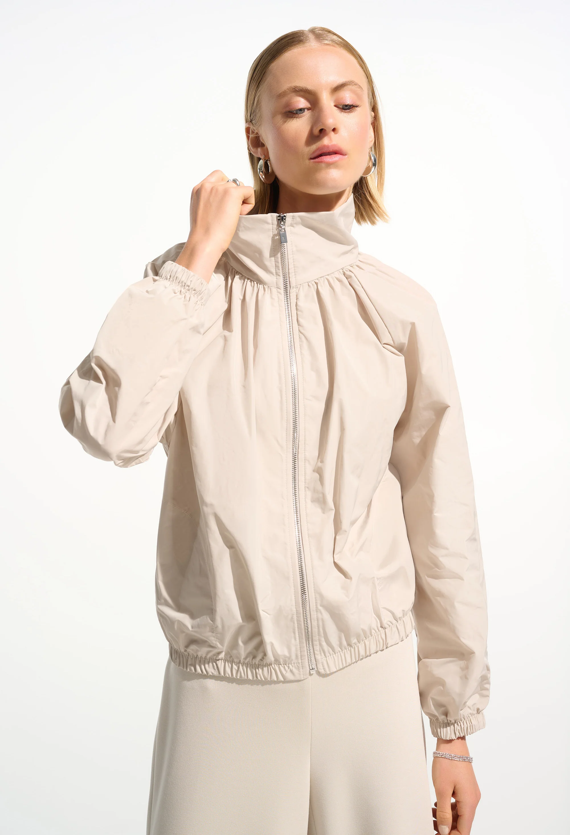Casual Sport Windbreaker Jacket - Image 2