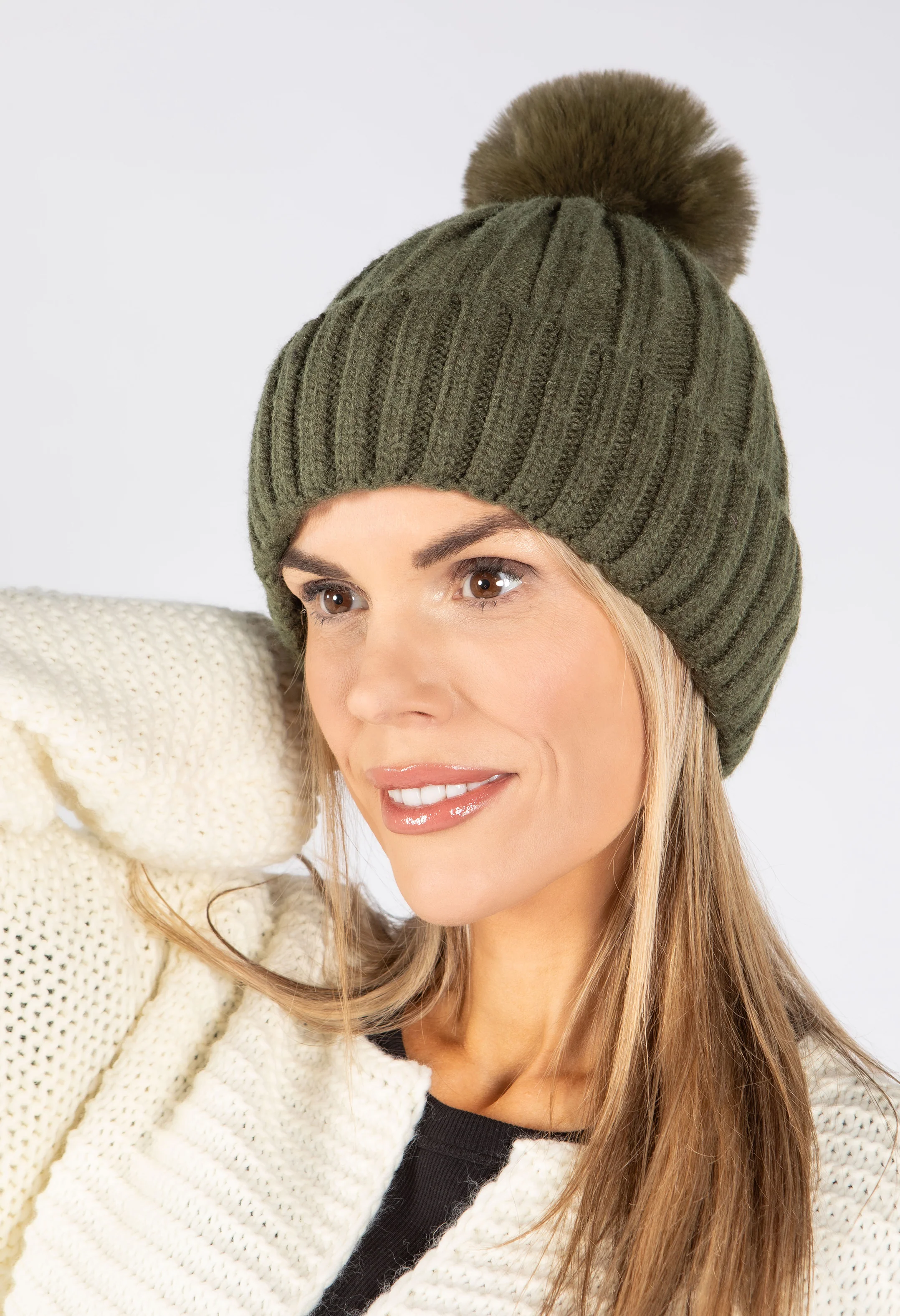 Faux Fur Bobble Hat - Image 15