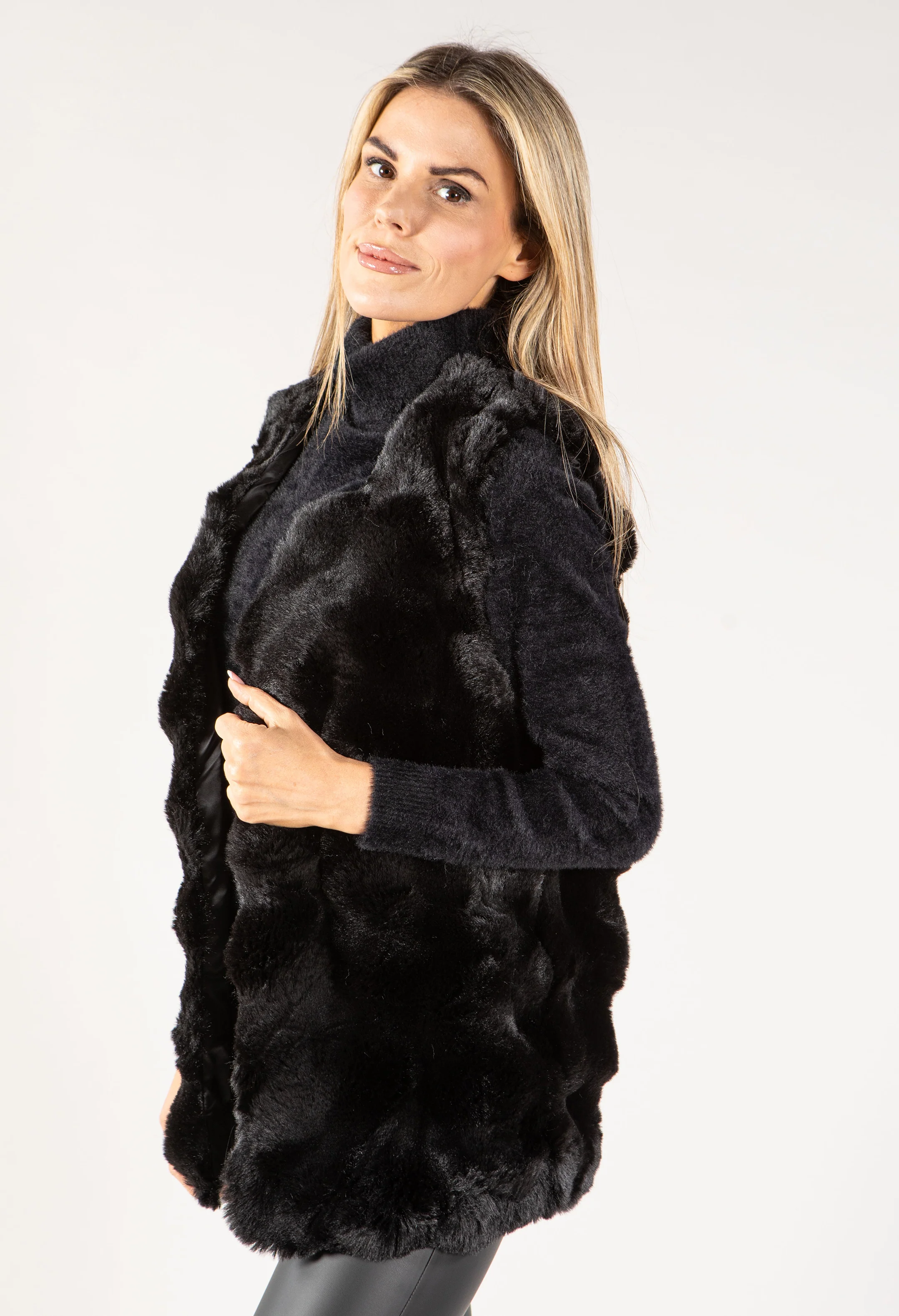 Faux Fur Sleeveless Coat - Image 2