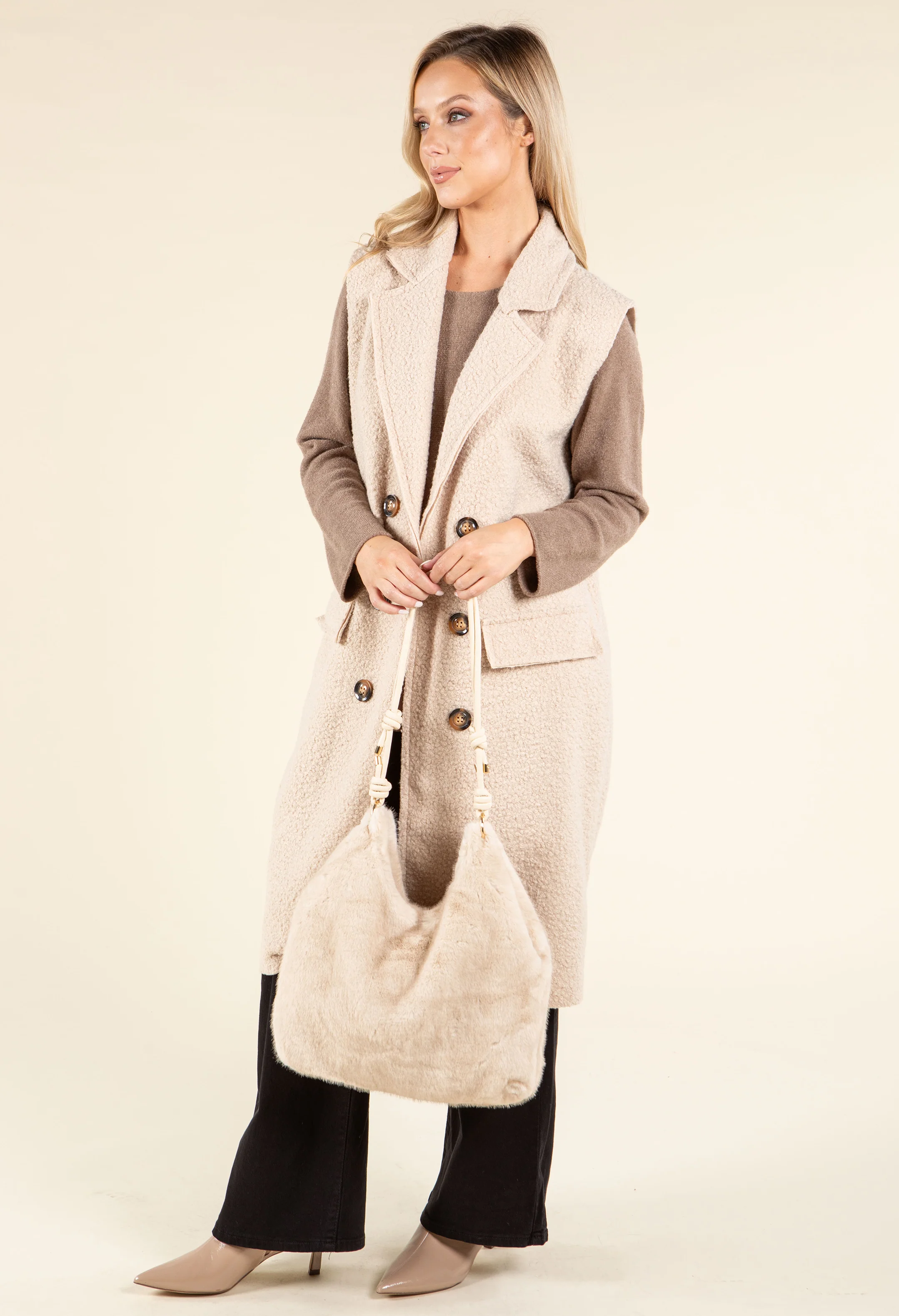 Faux Fur Slouch Bag - Image 12