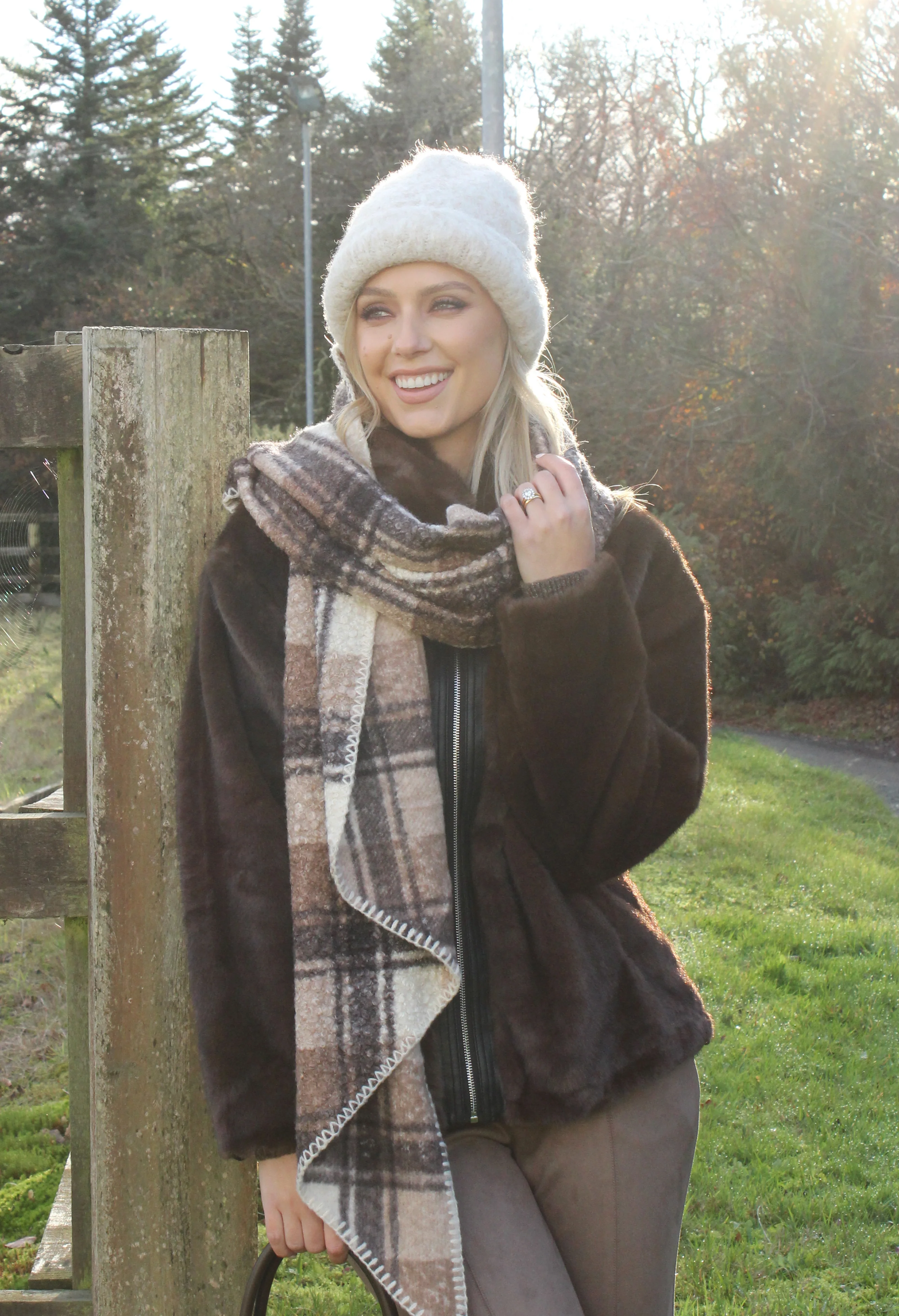 Faux Fur Zip-Up Jacket - Image 2