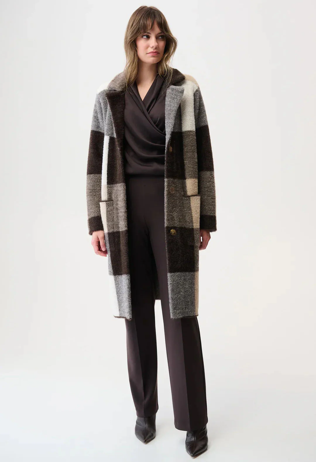 Feather Yarn Check Coat