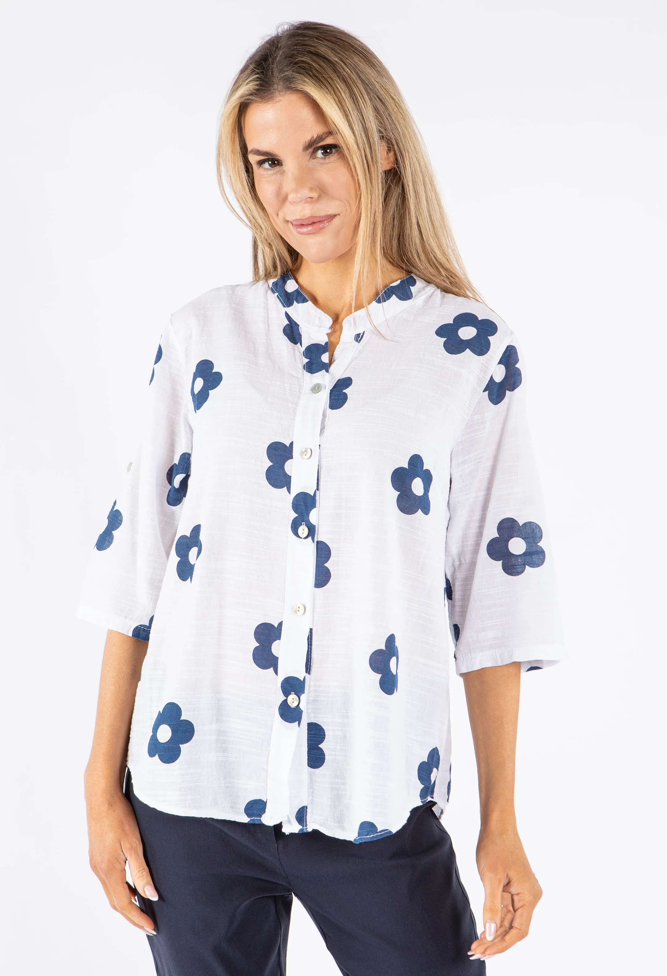 Floral Print Buttoned Blouse - Image 4