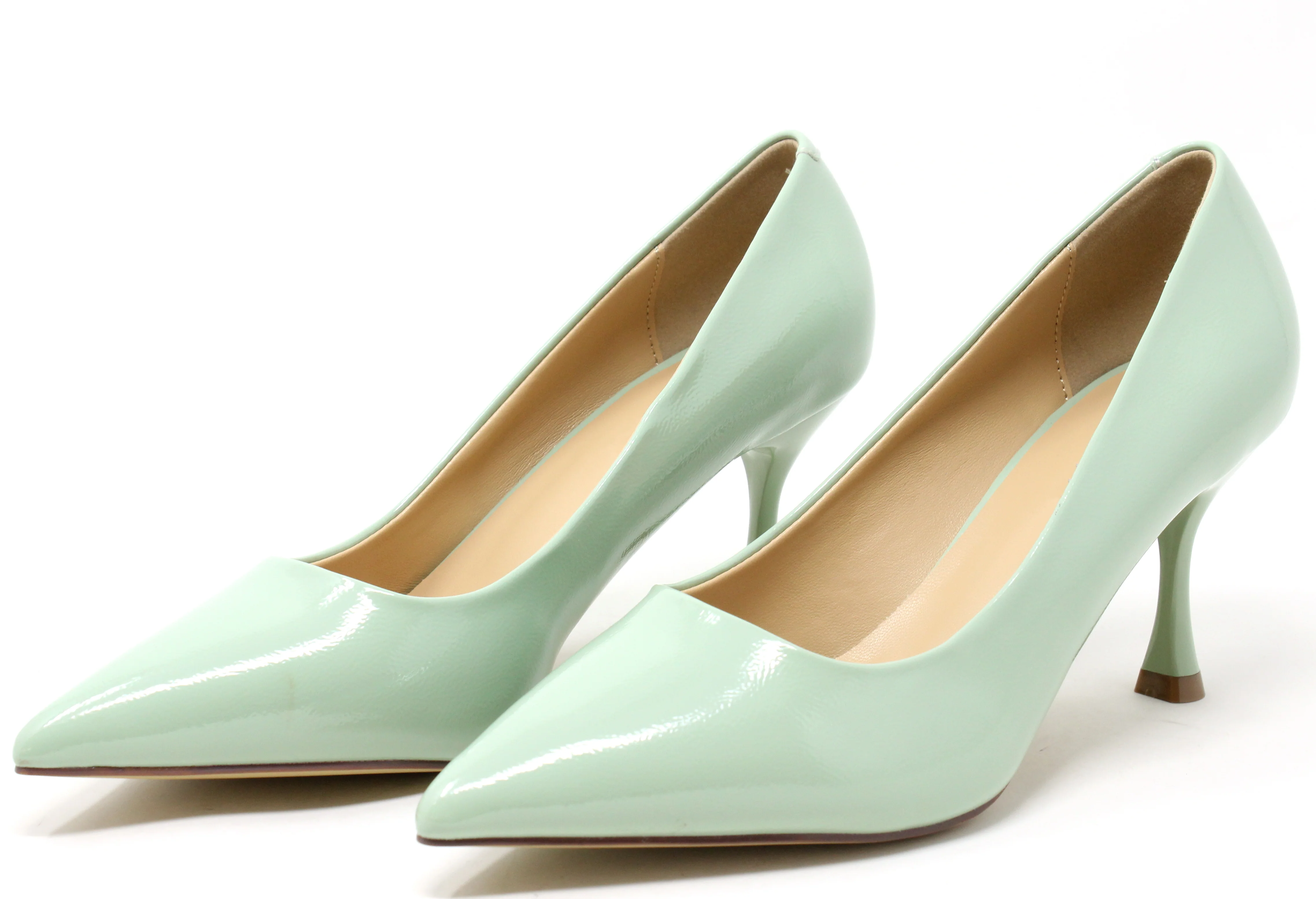 Lacquer Look Heel - Image 4