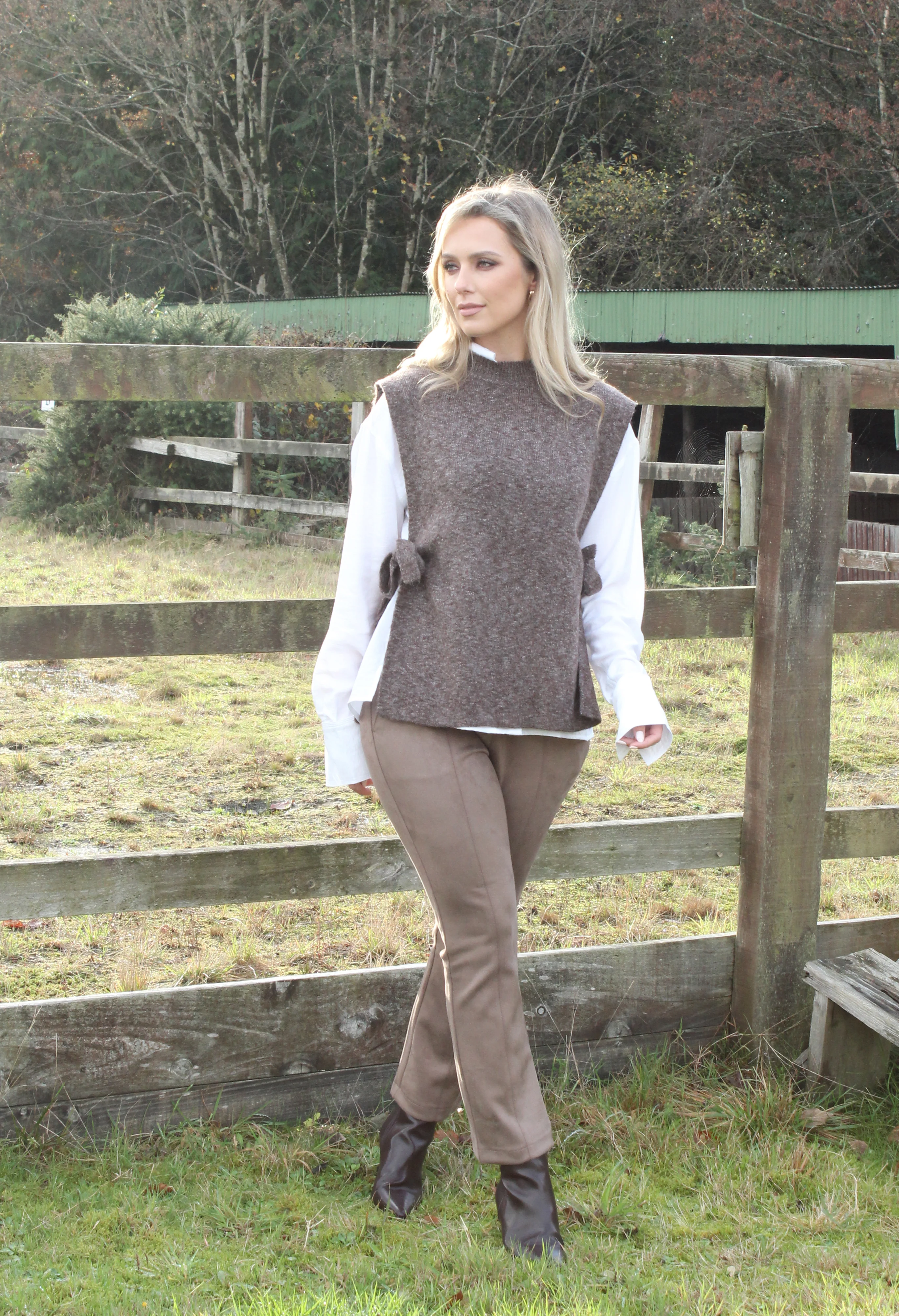 Luna Knitted Vest - Image 7
