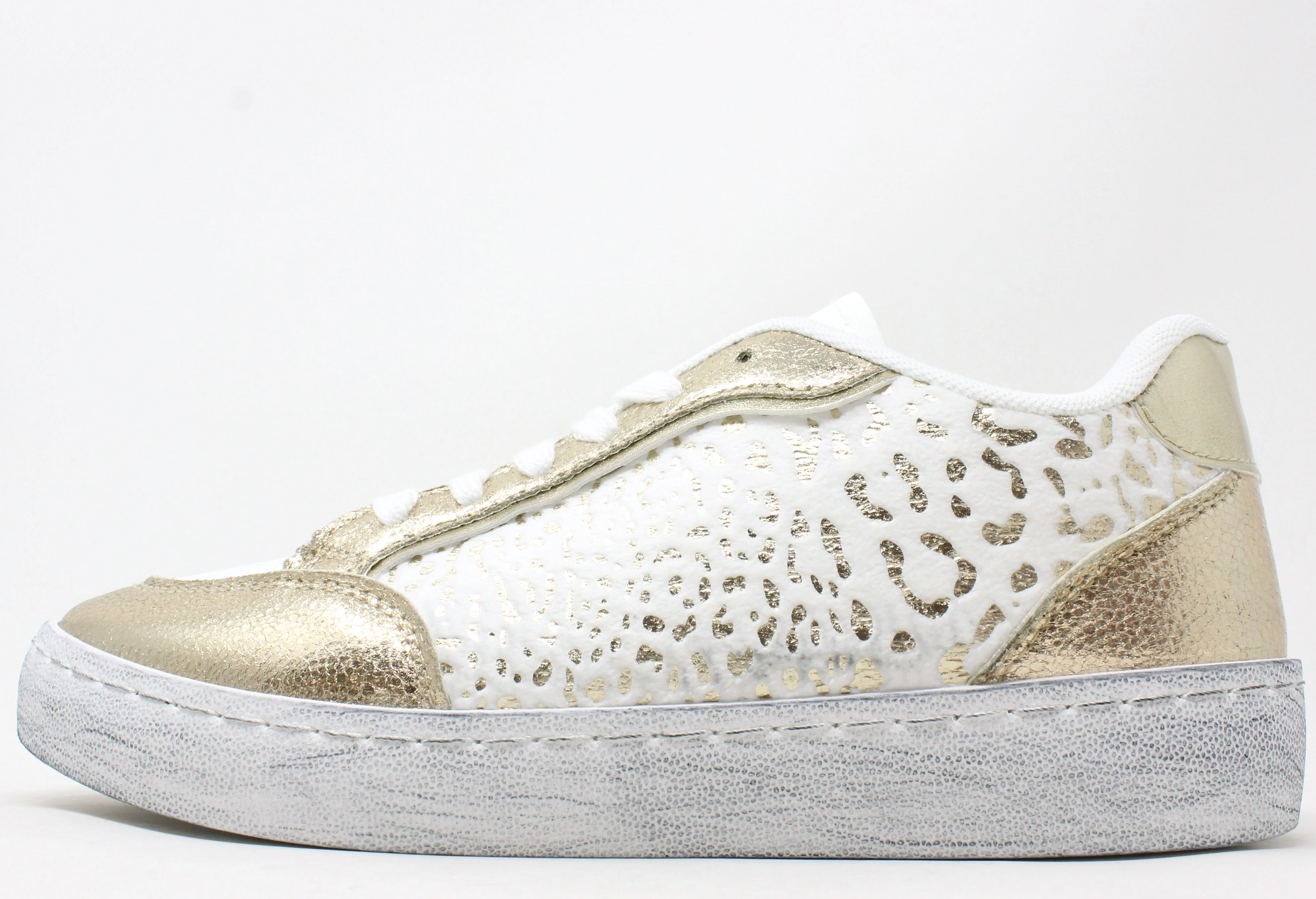 Metallic Leo Trainer - Image 4