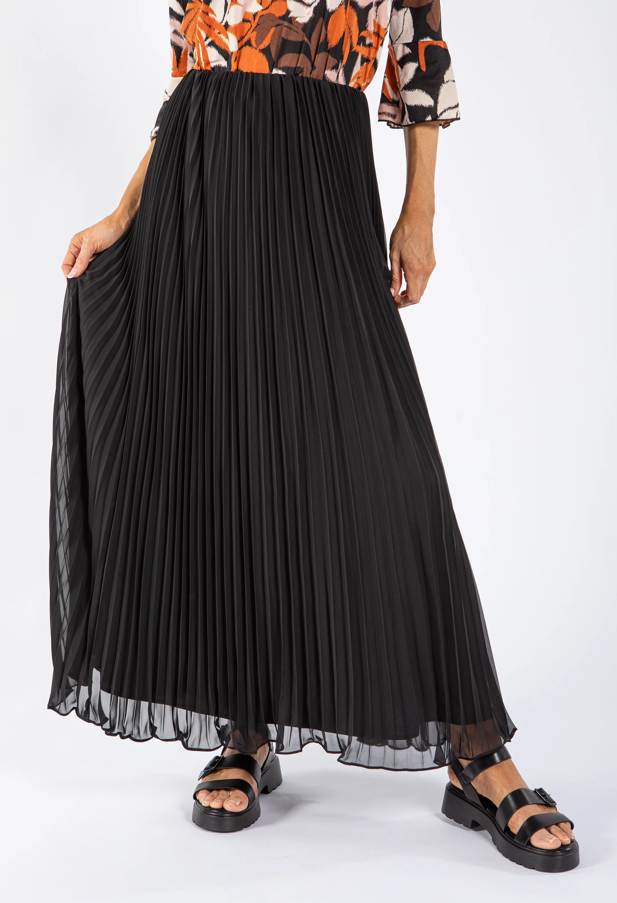 Pleated Maxi Skirt - Image 2