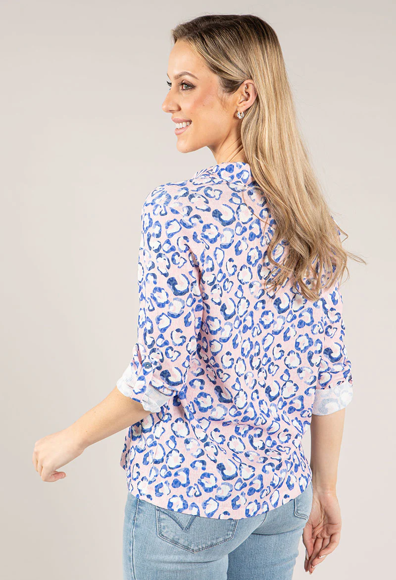 Soft Leopard Print Buttoned Blouse with Sleeves - Image 4