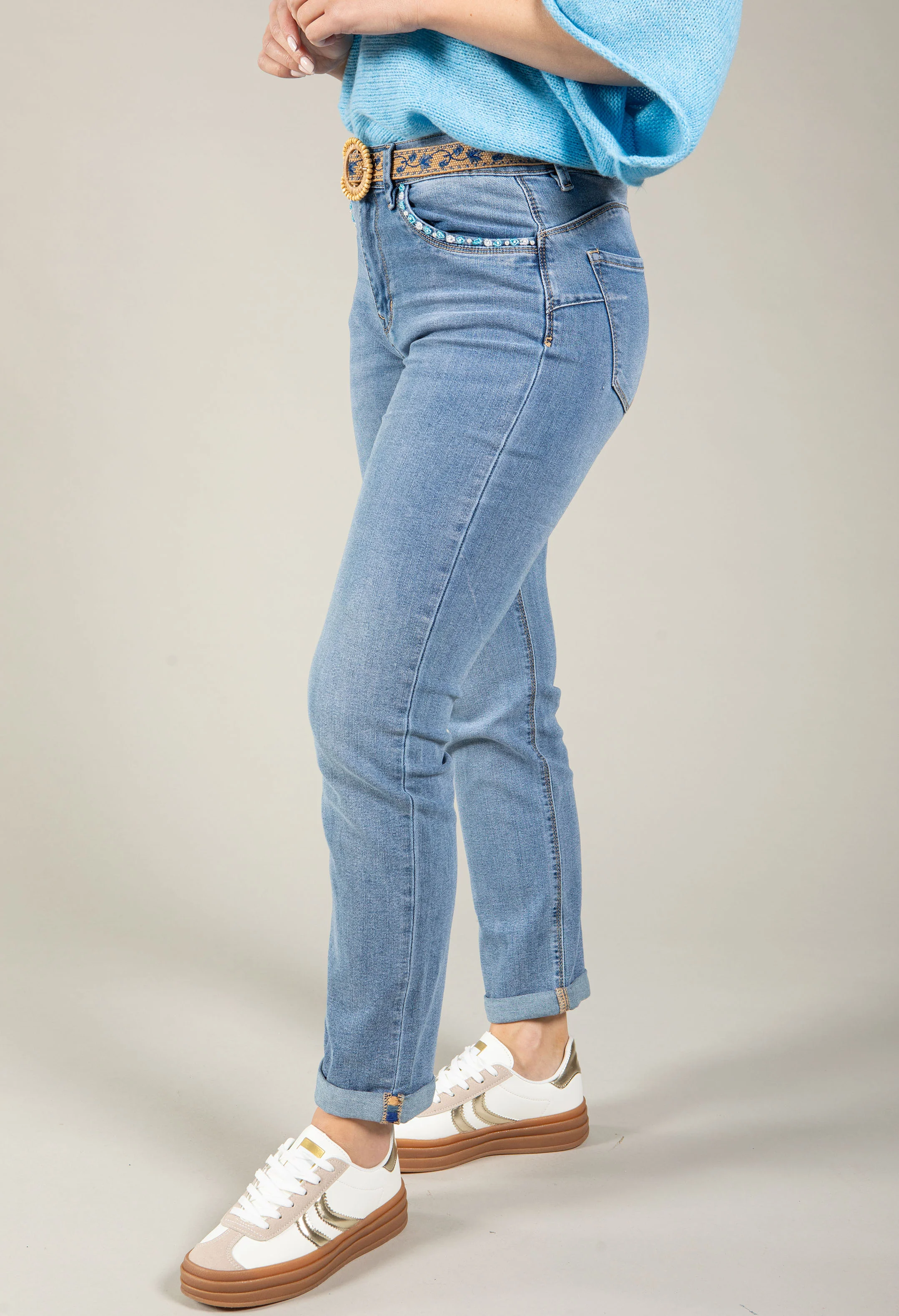 Wide Leg Beaded Jeans - Image 4